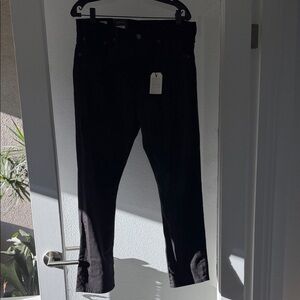 Levi's Black Straight-Leg Pants with Clean Finish